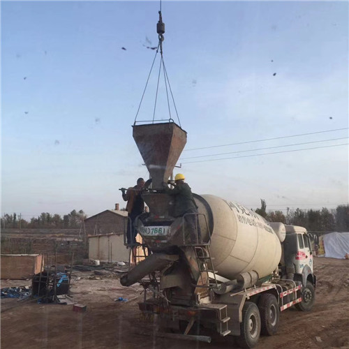 长乐区“精准瞄准”—— 吊车的 “定位导航” 技术